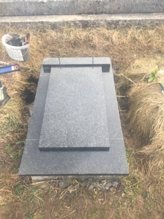 monumente funerare focsani