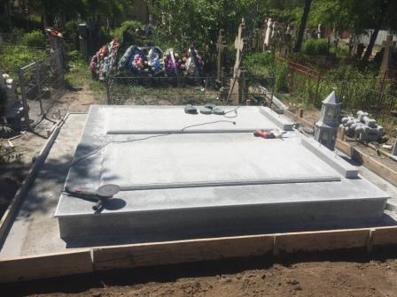 cavouri granit bacau